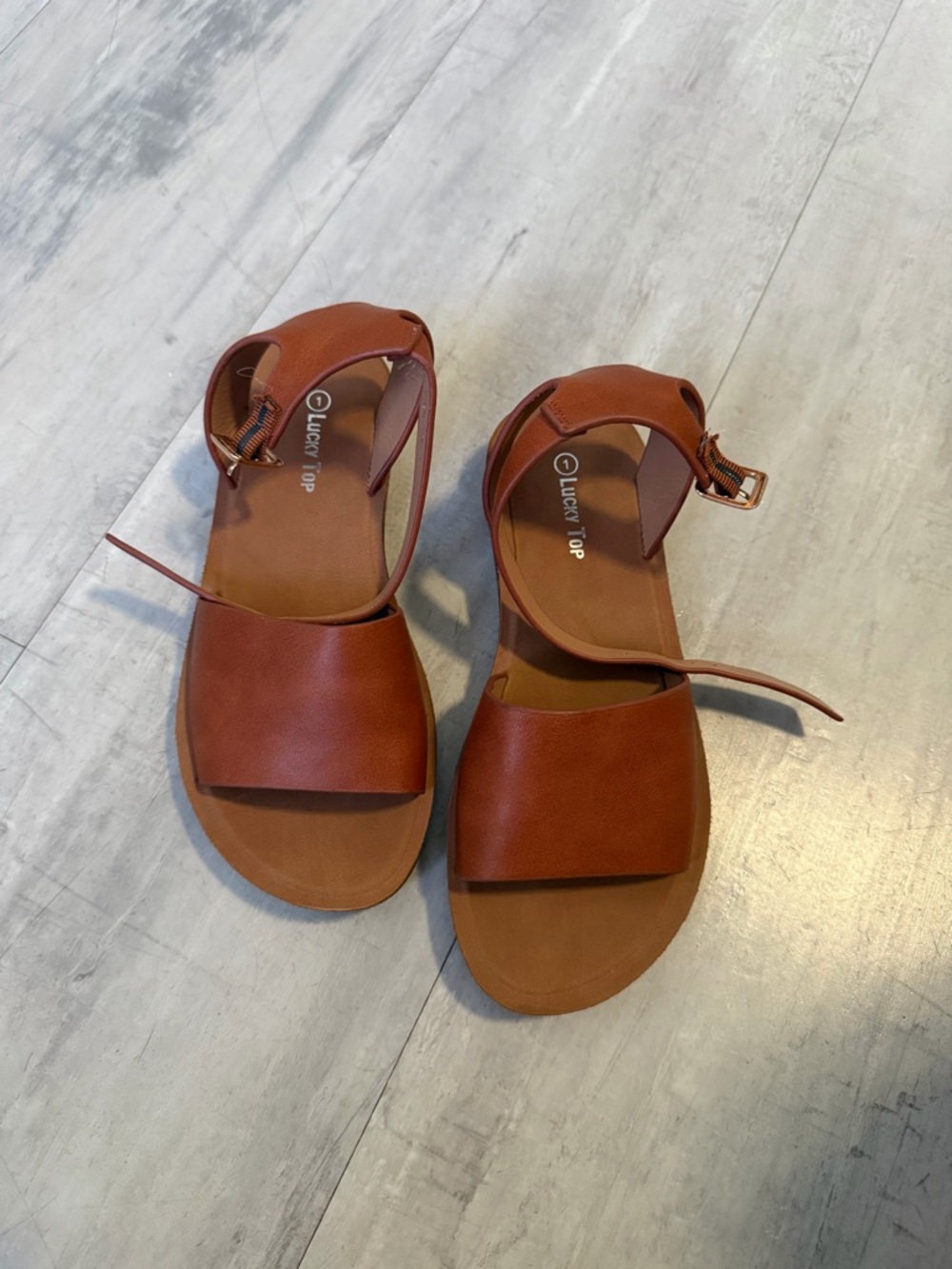 Lucky  Girls's Brown Ankle-Strap Leather Sandals